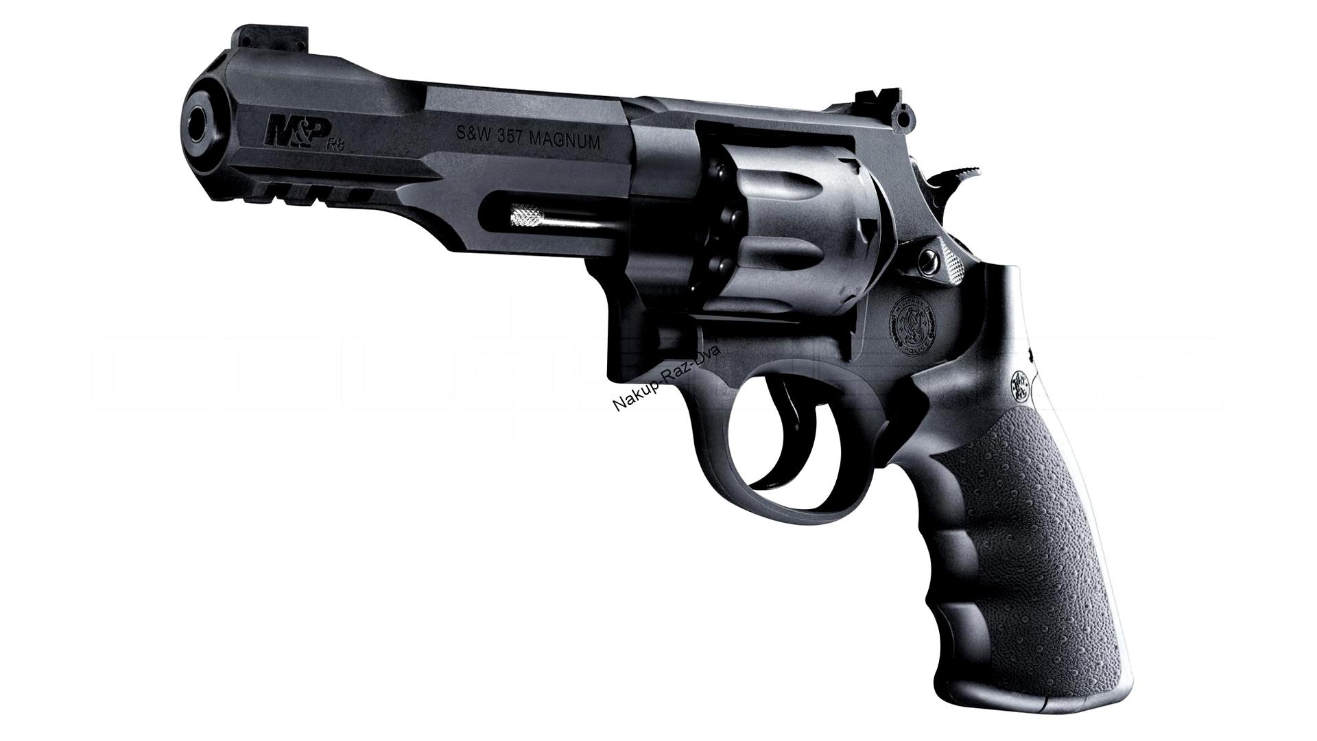 Airsoftový revolver Smith&Wesson MP R8 na CO2