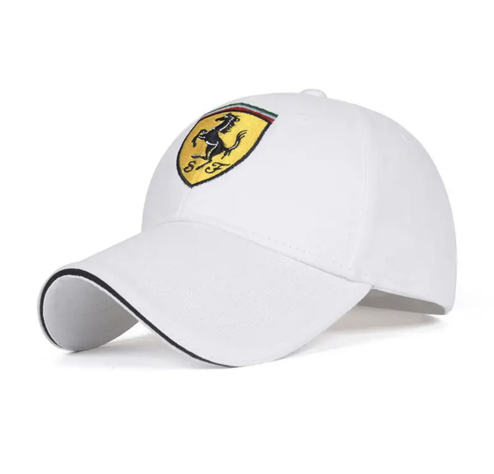 Kšiltovka Ferrari bílá
