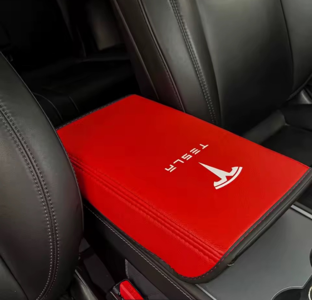Potah loketní opěrky pro Tesla 3 Y